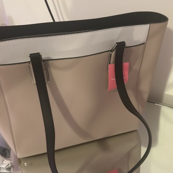 kate spade purse - Picture 4 of 4